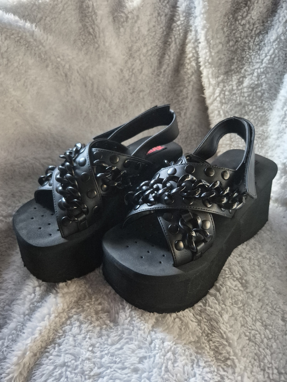 Demonia - Lightweight Black Platform Sandals With Chain and Velcro - Women